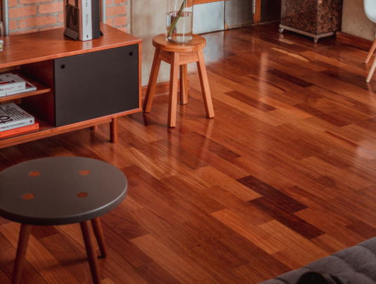 Dark brown Laminate flooring in living room